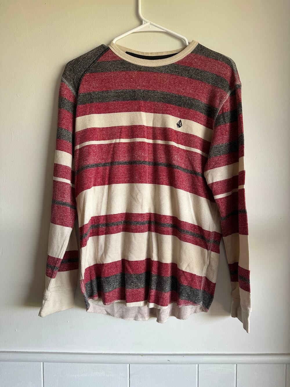 Volcom Men Small Striped Waffle Knit Thermal Long Sleeve Shirt Stone Logo Maroon